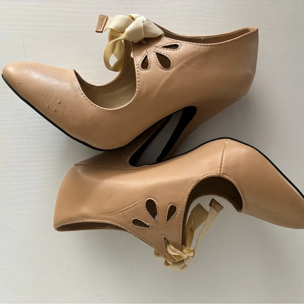 Dolce by Mojo Moxie Hailee heels
